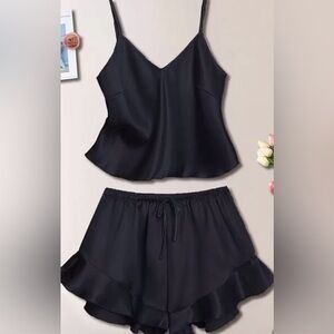 Womens M Solid Black Cami Top Ruffle Shorts Satin Pajama Set Classic Loungewear